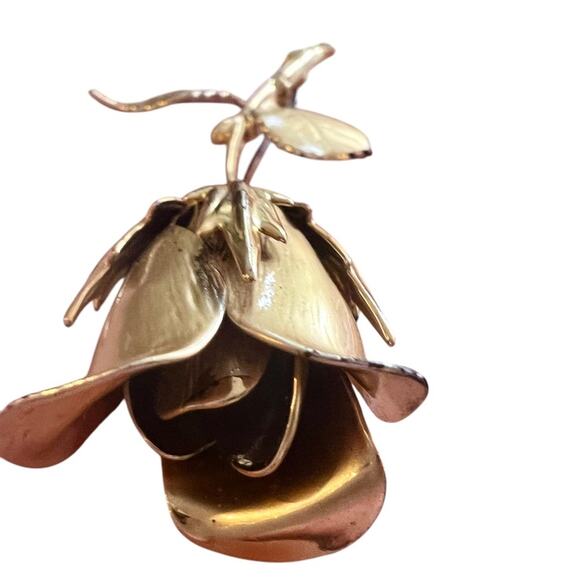 Vintage Gold Tone Rose Brooch - Picture 5 of 6